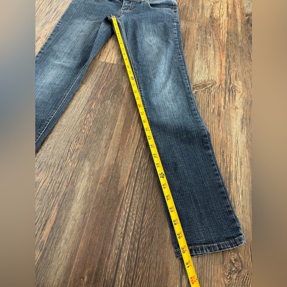 SO Beta Skinny Jeans Womens Juniors 7 Average Blue Denim Dark Wash Embroidered - Picture 5 of 13